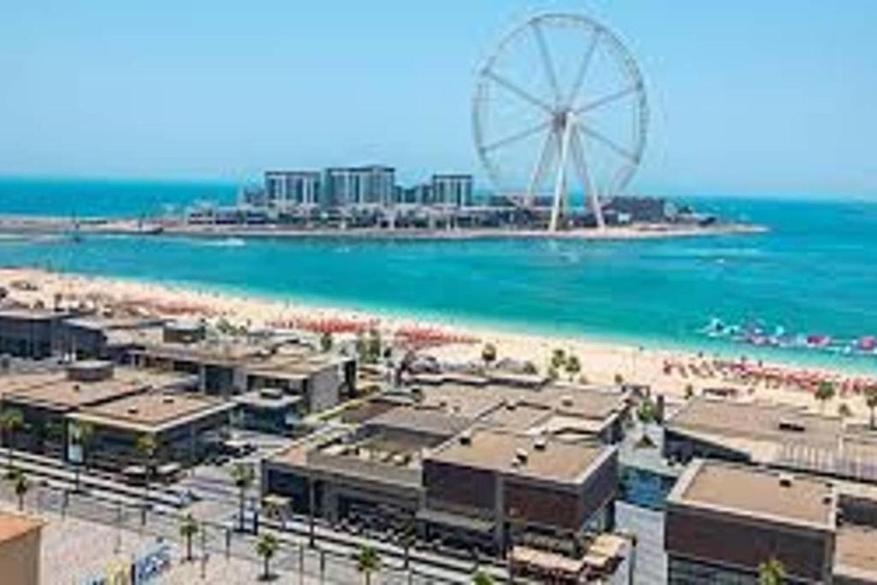 Apartemen Continental Tower, Marina - Luton