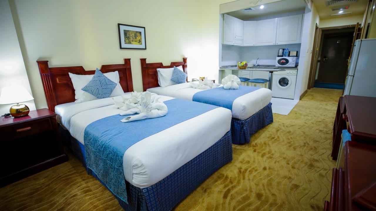 Apartahotel House &