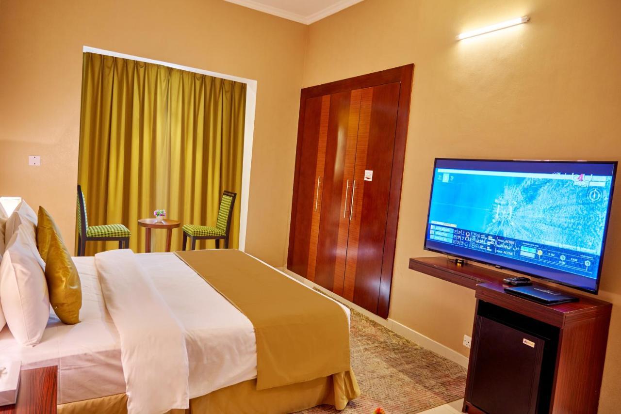 Hotell Grand Square