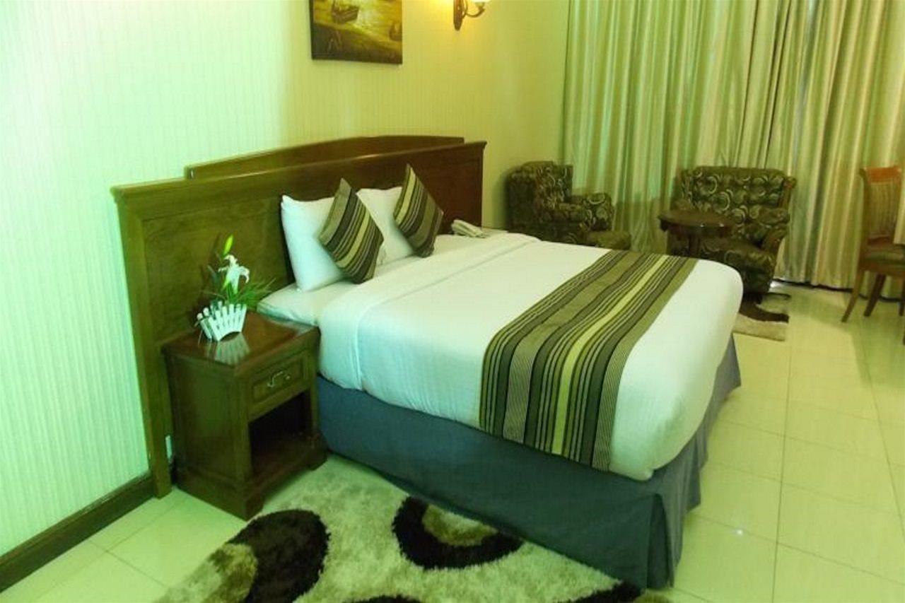 Moon Valley - Bur Dubai, Burjuman Hotel de apartamente 3*