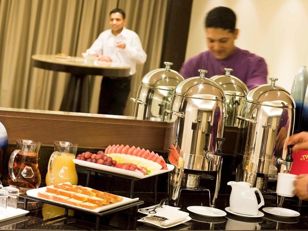 Novotel Deira Centre Hotel