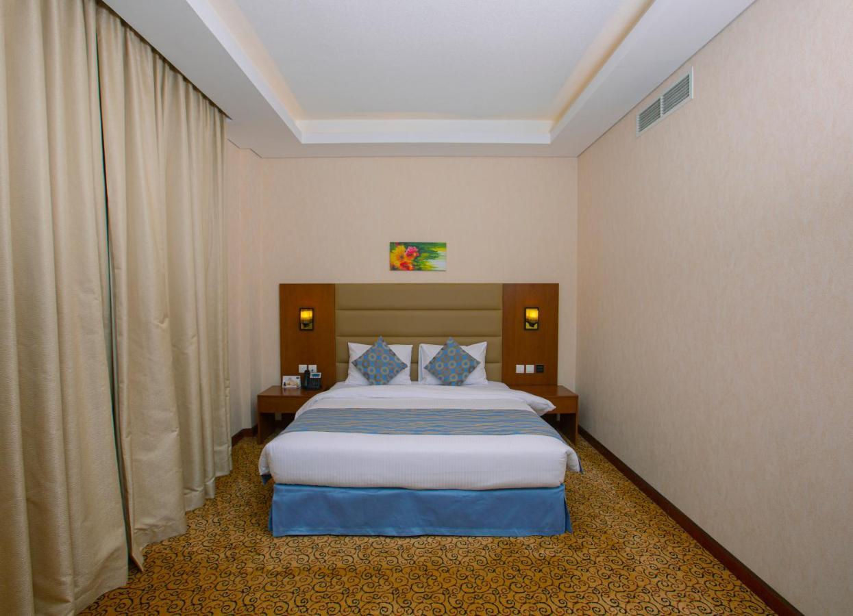 Gulf 4*